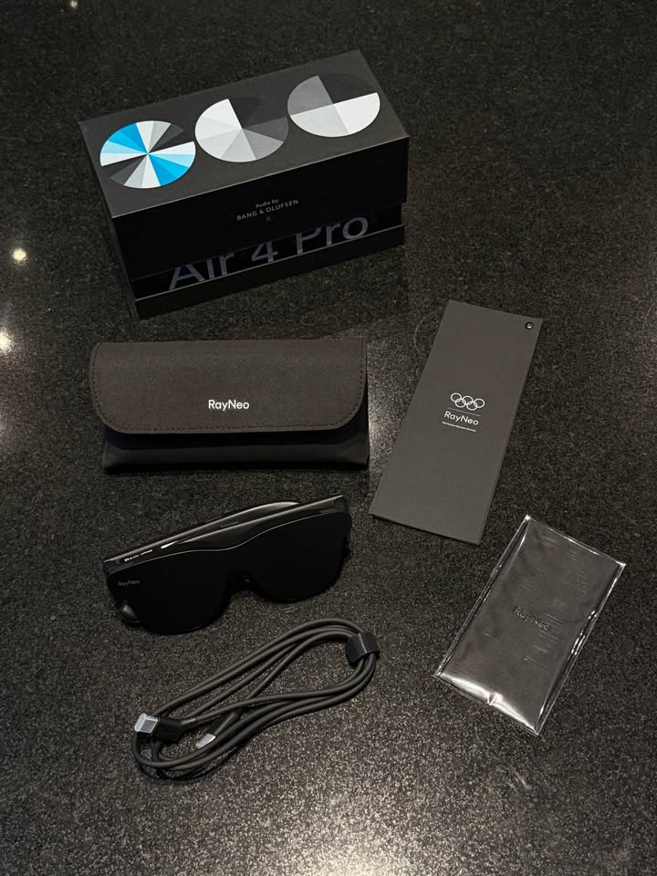 Ar RayNeo Air 4 Pro — Private 200inch Screen Anywhere